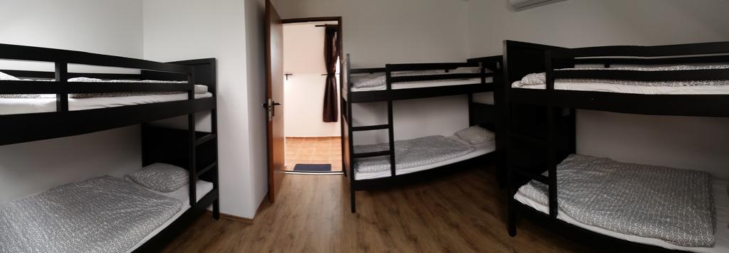 Horpacsi Europa Piheno Koezpont Hotel Ngoại thất bức ảnh